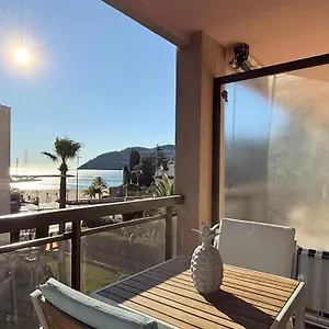  Holiday home Somptueux Deux Pieces, Entre Mer & Piscine !